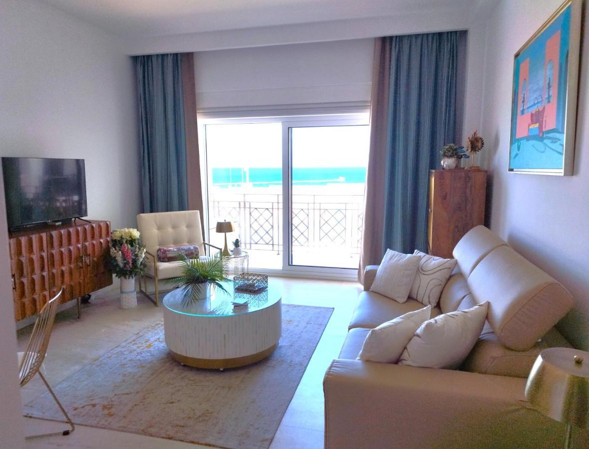 Potato Beach Apartment At Beach Front & Sea View Lagos Exterior foto